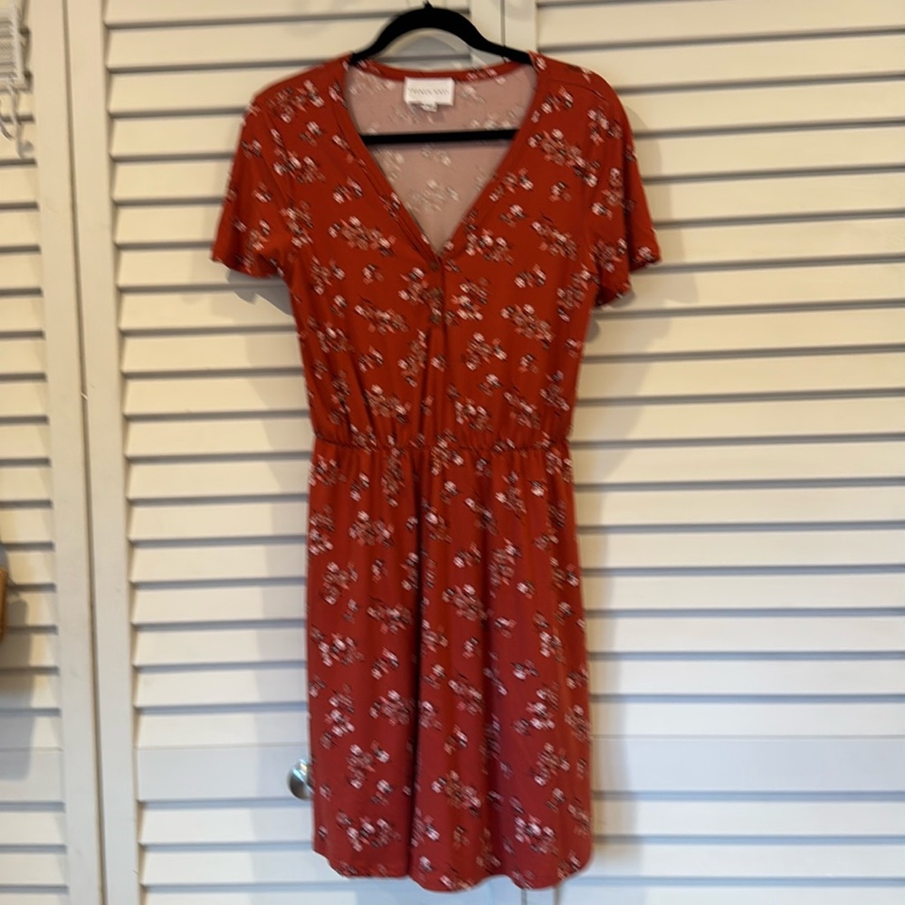 Pretty Knit V-Neck Dress with Elastic Waist